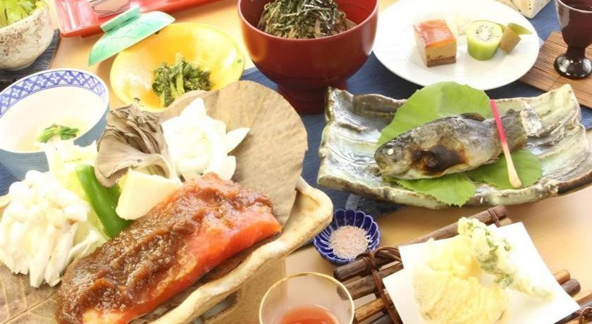 Okanoue Hotel Miyagawa Хакуба Екстериор снимка
